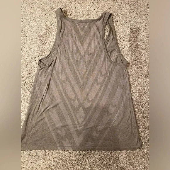 American Eagle Outfitters Women’s Tank Top Large Brown Aztec Geometric Print - Picture 8 of 10